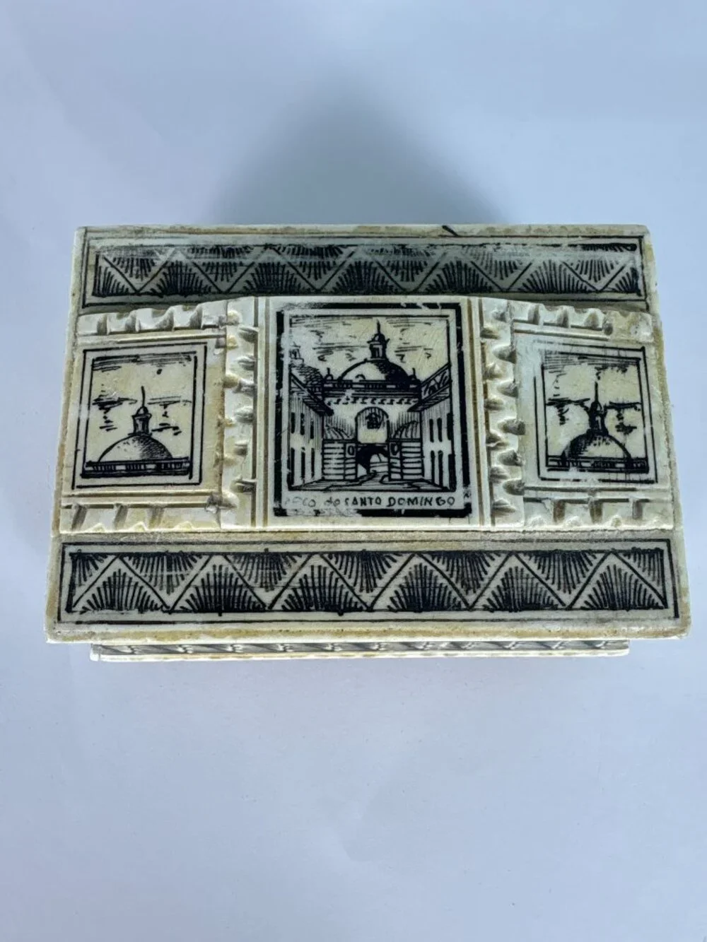 Vintage Faux Ivory Trinket Box Santo Domingo Keepsake Box Resin Jewelry Box Foot